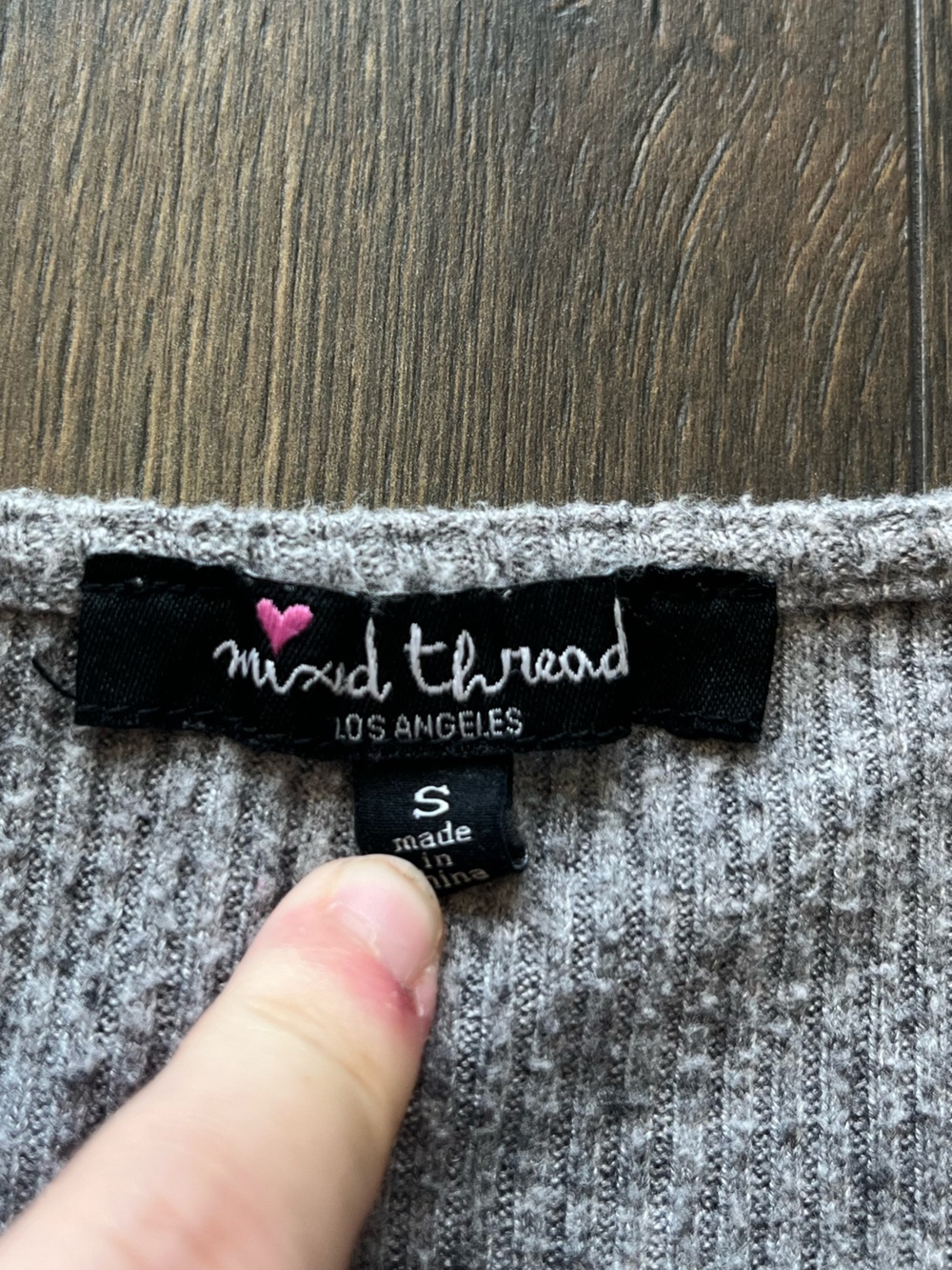Mixed Thread Ribbed Long Sleeve Top - Picture 7 of 10